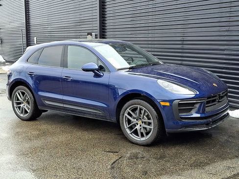New 2025 Porsche Macan image 9