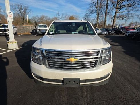 Used 2018 Chevrolet Tahoe Premier image 2
