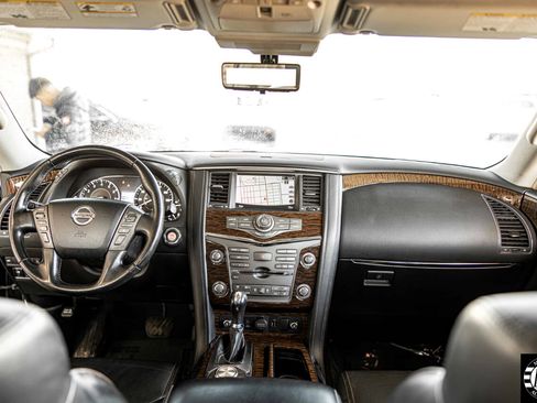 Used 2019 Nissan Armada Platinum w/ Captain's Chairs Package image 40
