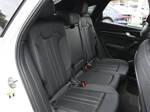 Used 2022 Audi SQ5 Premium Plus w/ Premium Plus Package image 20