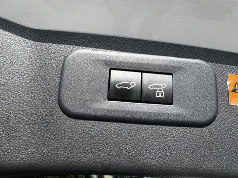 Certified 2025 Lexus NX 250 FWD w/ Towing Package (2000 Lbs) image 41