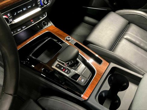 Certified 2023 Audi Q5 2.0T Premium Plus w/ Premium Plus Package image 18