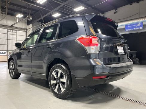 Used 2018 Subaru Forester 2.5i Limited w/ Popular Package #2 AWD/4WD image 5