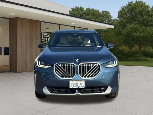 Used 2026 BMW X3 xDrive30i w/ Premium Package AWD/4WD image 4