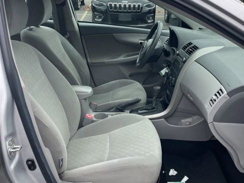 Used 2010 Toyota Corolla S image 13