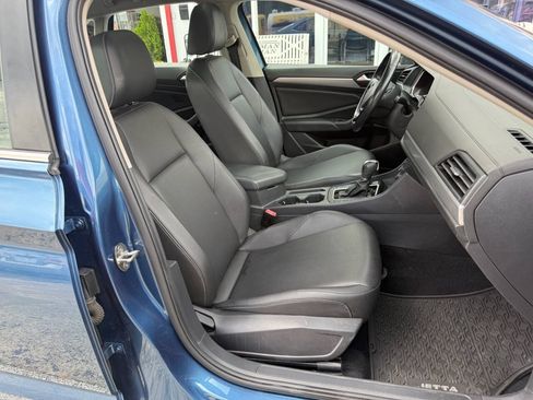 Used 2019 Volkswagen Jetta SE FWD image 14