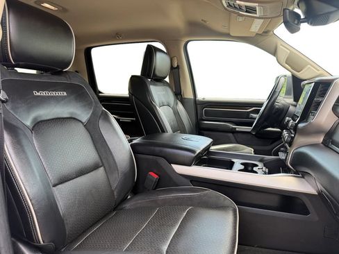 Used 2021 RAM 1500 Laramie AWD/4WD image 15