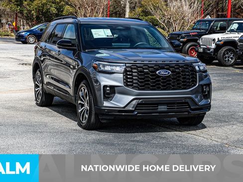 Used 2025 Ford Explorer ST-Line AWD/4WD image 5