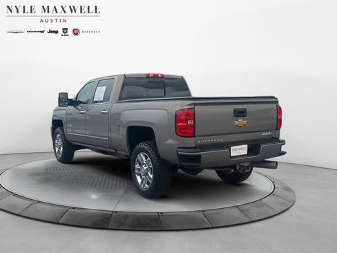 Used 2017 Chevrolet Silverado 2500 High Country AWD/4WD image 14