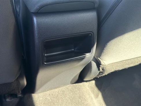 Used 2022 Toyota Corolla LE FWD image 20