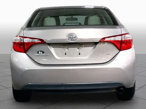 Used 2015 Toyota Corolla LE FWD image 5