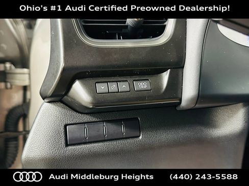 Used 2020 Lexus UX 250h w/ Premium Package AWD/4WD image 16