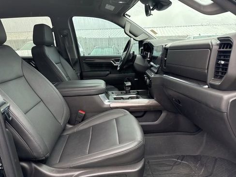 Used 2024 Chevrolet Silverado 1500 LTZ w/ Technology Package AWD/4WD image 10