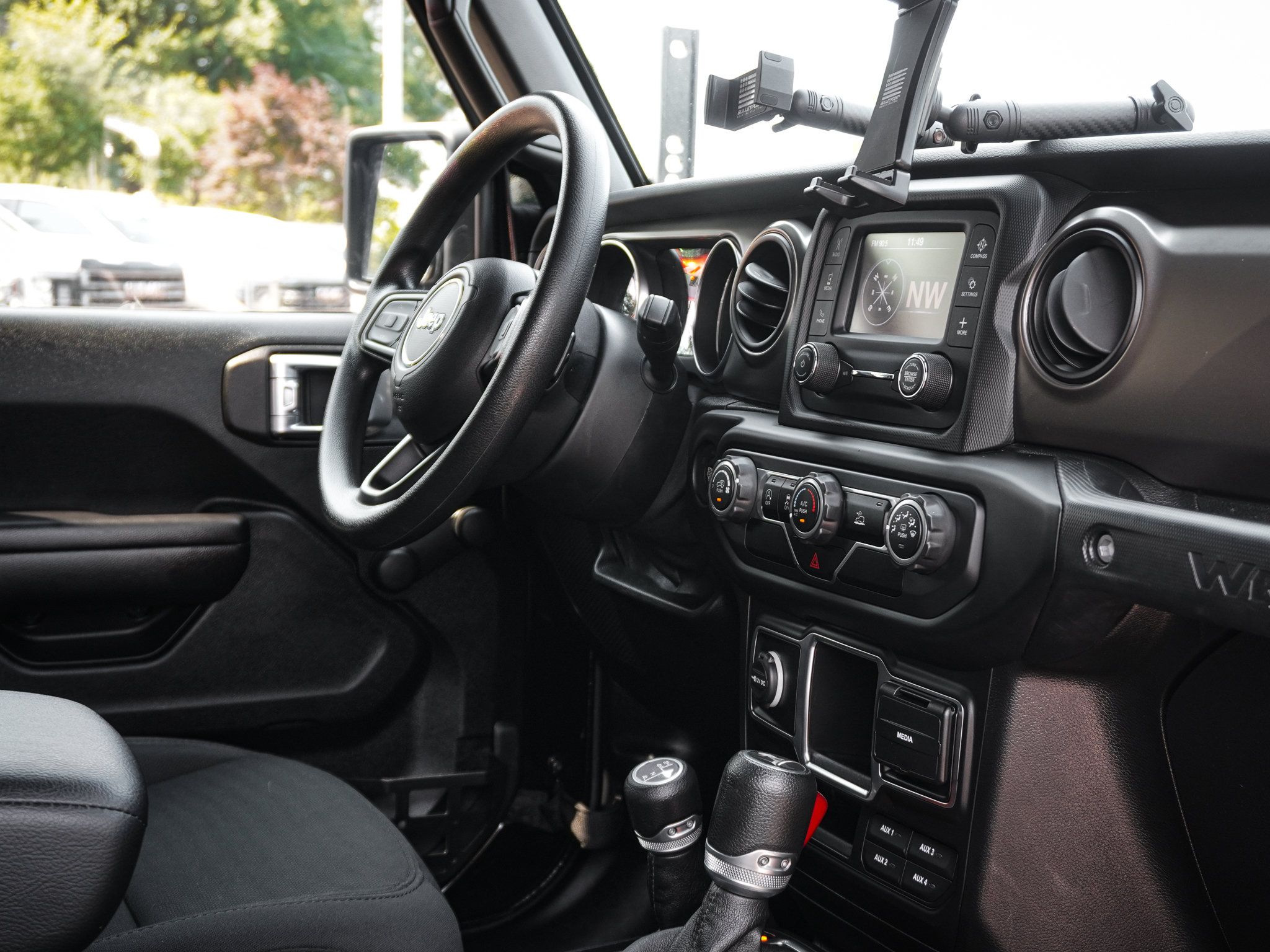 Used 2021 Jeep Wrangler Unlimited Sport AWD/4WD image 34