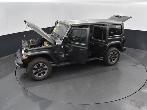 Used 2020 Jeep Wrangler Unlimited Sahara w/ Uconnect 4C Nav & Sound Group AWD/4WD image 52