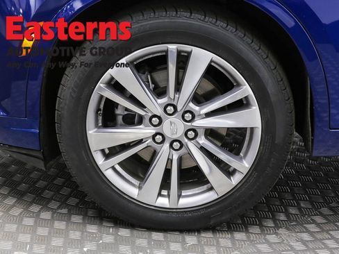 Used 2023 Cadillac XT6 Premium Luxury image 36