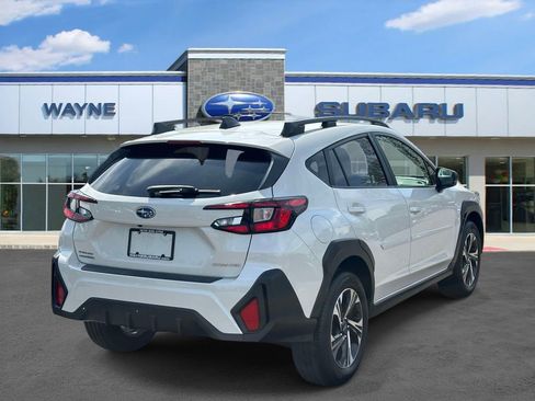 Certified 2025 Subaru Crosstrek 2.0i Premium image 4