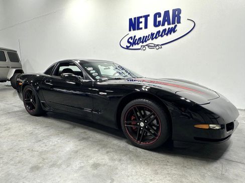 Used 2002 Chevrolet Corvette Z06 w/ Memory Pkg RWD image 15
