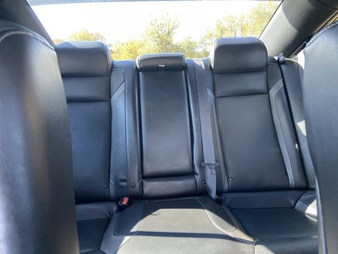 Used 2019 Dodge Charger SXT w/ Leather Interior Group image 22