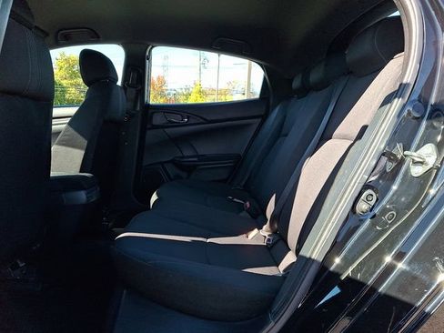 Used 2019 Honda Civic Sport image 10
