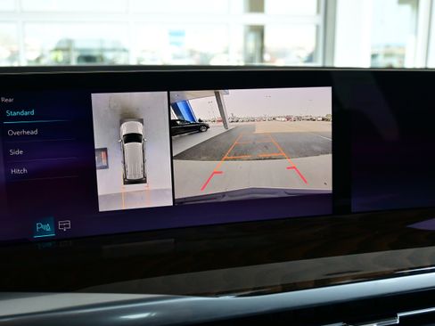 Used 2025 Cadillac Escalade Sport Platinum image 42