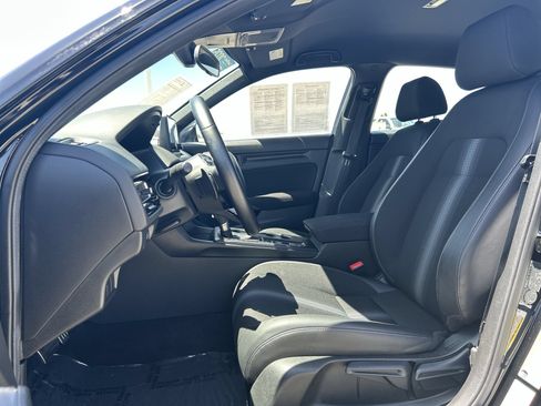 Certified 2025 Honda Civic Sport image 13