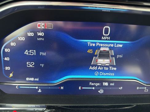 Used 2024 Chevrolet Silverado 2500 High Country w/ High Country Premium Package image 11