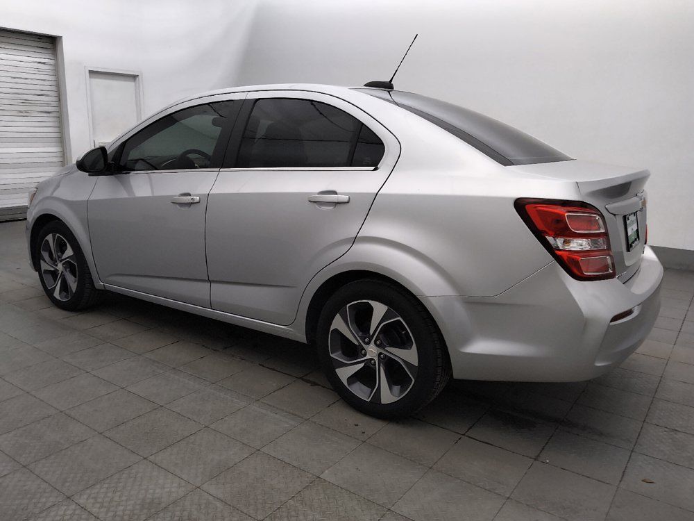 Used 2020 Chevrolet Sonic Premier FWD image 3