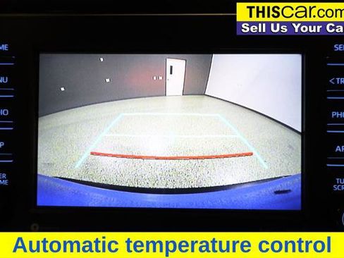 Used 2021 Toyota RAV4 XLE Premium image 13