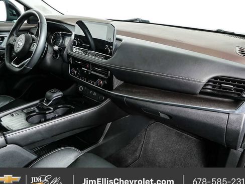 Used 2021 Nissan Rogue SL w/ Premium Package image 25