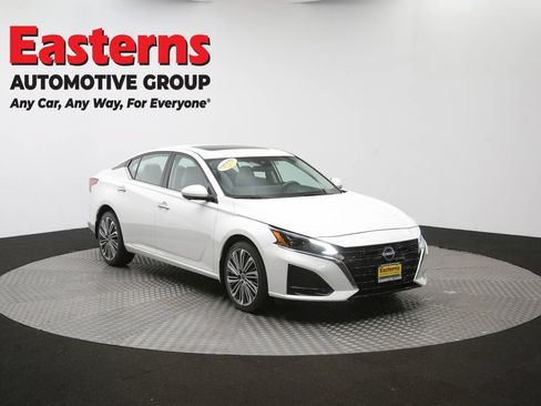 Used 2023 Nissan Altima 2.5 SL AWD/4WD image 50