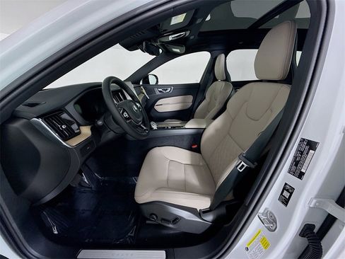New 2026 Volvo XC60 B5 Plus w/ Protection Package Premier image 21