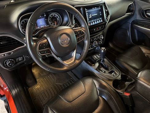 Used 2021 Jeep Cherokee Latitude Lux w/ Comfort/Convenience Group image 51