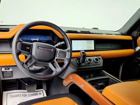 Used 2023 Land Rover Defender 110 X-Dynamic SE AWD/4WD image 13