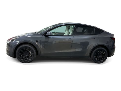 Certified 2023 Tesla Model Y Long Range AWD/4WD image 3