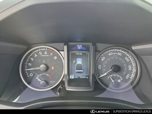 Used 2023 Toyota Tacoma TRD Off-Road w/ TRD Premium Off Road Package image 24