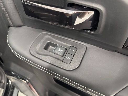 New 2026 RAM 2500 Limited image 31