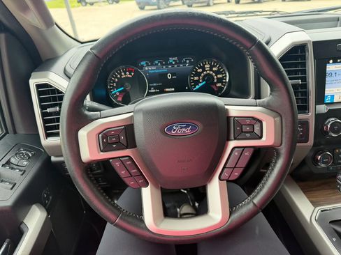 Used 2019 Ford F150 Lariat AWD/4WD image 15