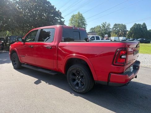 Used 2025 RAM 1500 Big Horn AWD/4WD image 5