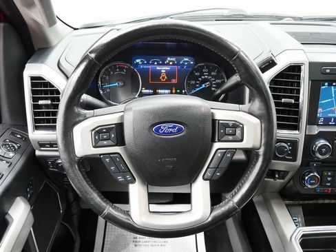 Used 2018 Ford F250 Lariat w/ Lariat Ultimate Package image 24