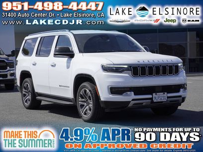 Certified 2024 Jeep Wagoneer Series II w/ Flexible Seating Group