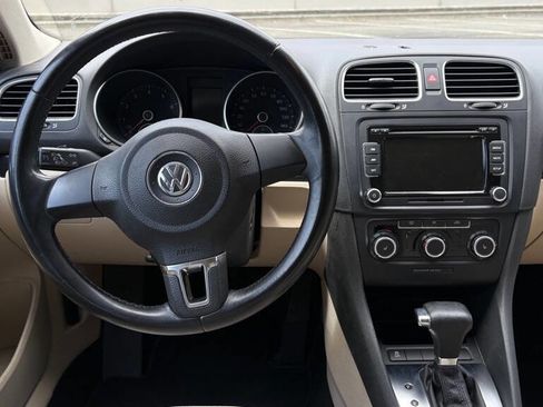 Used 2010 Volkswagen Jetta SE image 11