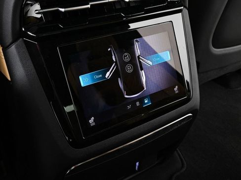 New 2025 Cadillac Escalade IQ Luxury 2 image 22