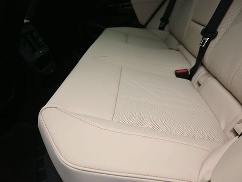 New 2026 BMW X3 xDrive30 w/ M Sport Package AWD/4WD image 16