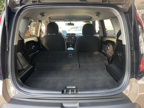 Used 2016 Kia Soul FWD image 26