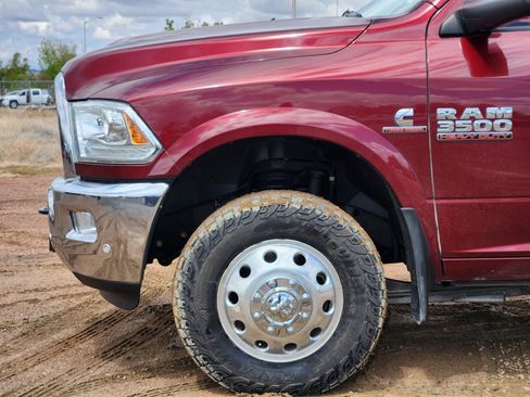 Used 2018 RAM 3500 Laramie AWD/4WD image 10