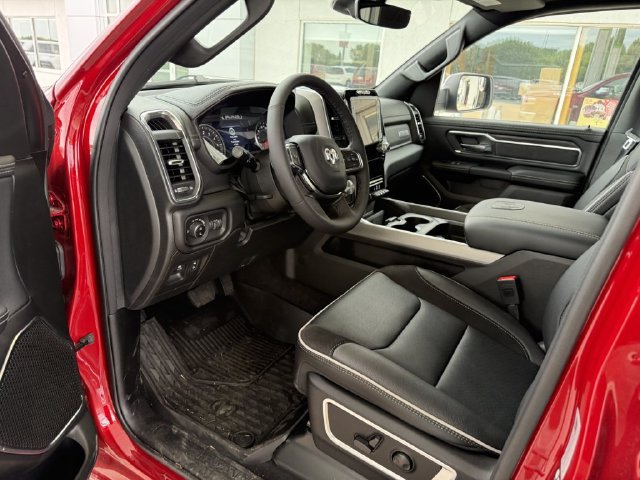 New 2026 RAM 1500 Laramie AWD/4WD image 10