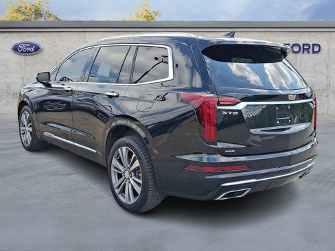 Used 2020 Cadillac XT6 Premium Luxury AWD/4WD image 4