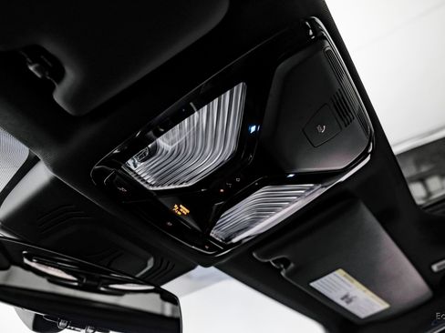 Used 2024 BMW M340i xDrive image 38