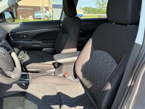 Used 2024 Mitsubishi Outlander Sport AWD image 10